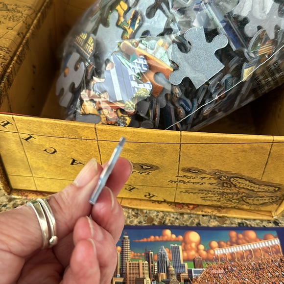 DOWDLE Best of Texas 500 piece puzzle - Picture 6 of 7